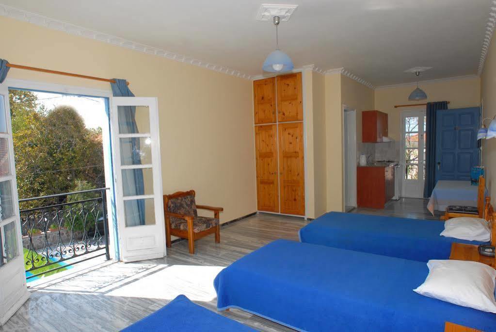 Blue Sky Hotel - Petra - Lesvos - Greece Petra (Lesbos) Exterior foto